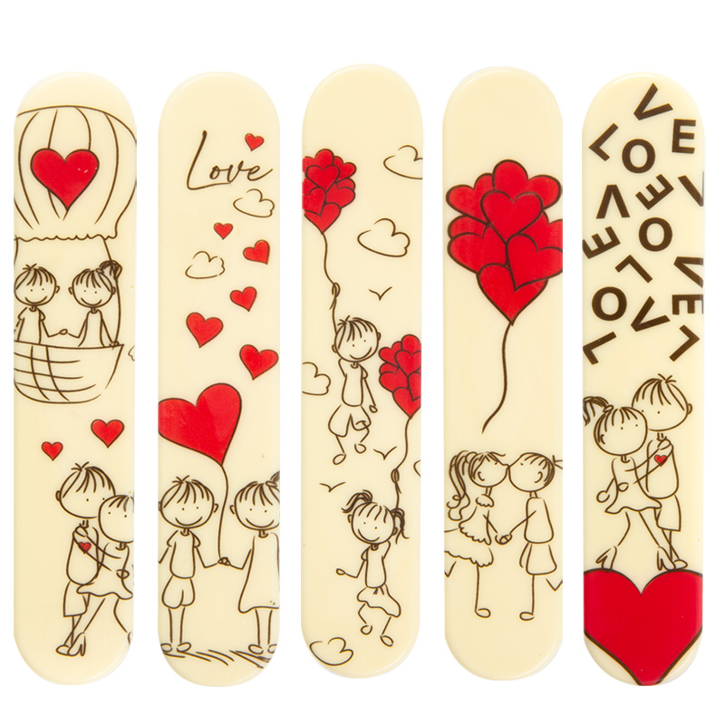  68049 SINT-VALENTIJNSDAG ECLAIR PLAAT 15X3CM CHOCOLADE 35 STUKS