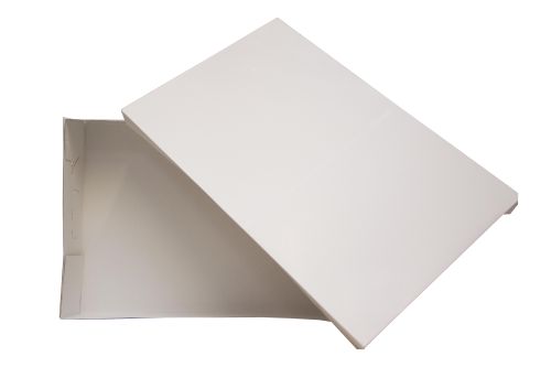 BOITE A GATEAUX BLANCHE 63 X 42 X 12 CM  AVEC COUVERCLE FOST+ 2024 INCLUS