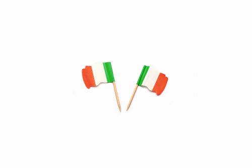 PIQUE AVEC DRAPEAUX ITALIEN FLOTTANT 500 PCES