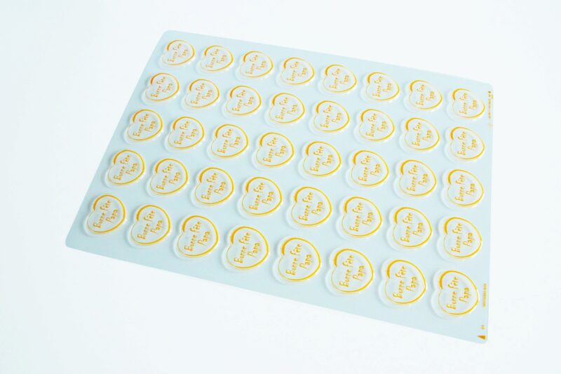 061368 PCB BLISTERS COEURS BONNE FÊTE PAPA SOIT 80EMPREINTES 4,8X4,5 CM 2PCES ***S/CD***