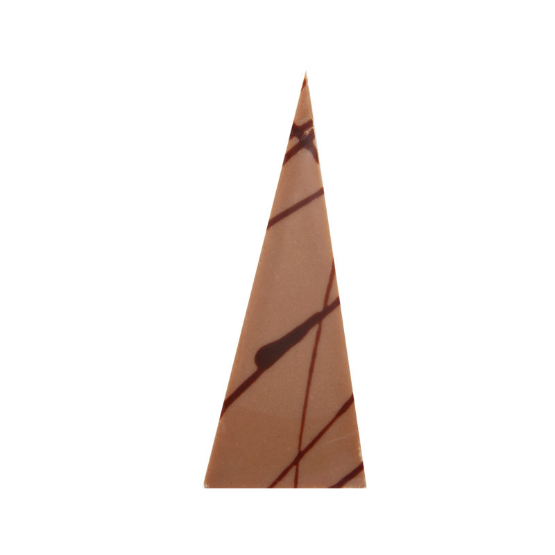 1032102 SMALL TRIANGLE MILK CHOCOLATE LINES FONDANT 261PCS ***ON ORDER***