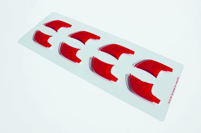 061148 PCB BLISTERS PIEDS DE FUSÉE 2 DESIGNS POUR40 EMPREINTES 7,6X3,6 CM 5PCES ***S/CD***