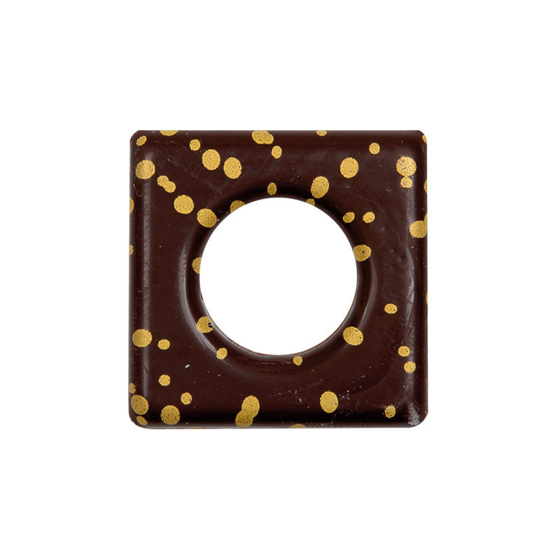 2034174 SMALL GOLD DOTS PLATE 144PCS ***S/CDE***