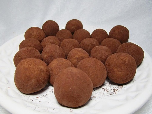 [15040565] BRUYERRE MARZIPAN POTATO BALLS COCOA 1.5KG