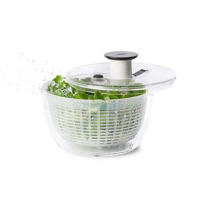 [57661700] OXO GOODGRIPS ESSOREUSE SALADE PLAST. POMPE 2.3L - 20CM