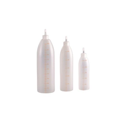 [53800836]  250CC PLASTIC GRADUATED POURING BOTTLE
