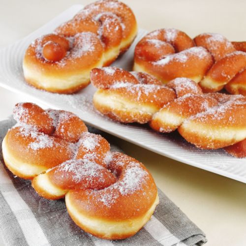 [05040915] ❄️KOMPLET BEIGNET TRESSE  50X70GR