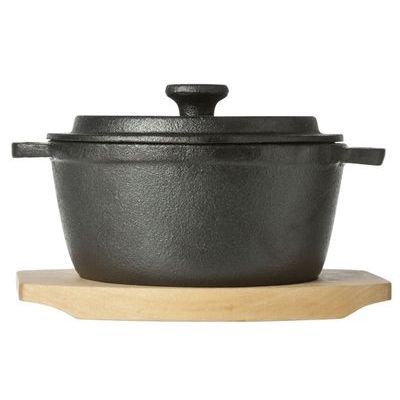 [57658203] C&T MINI CASSEROLE CAST IRON 13.5CM ON BOARD