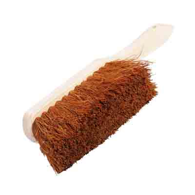 [20020029] BROSSE A MAIN TYPE EPOUSSETTE PURE COCO SUR BOIS