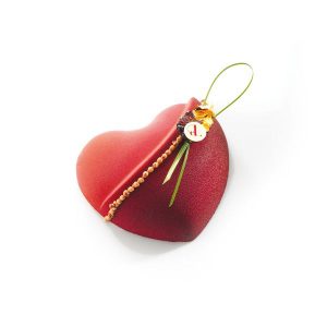 [08057759] 074066 PCB DRAPED HEART ENTREMET MOLDS PR 30 PCES M.AVC LEGS 30PCES ***S/CD***