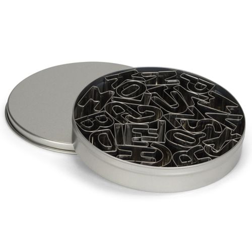 [52012099] IBILI ALFABET KOEKJESUITSTEEKERS 26 STUKS 2,5CM BLIK