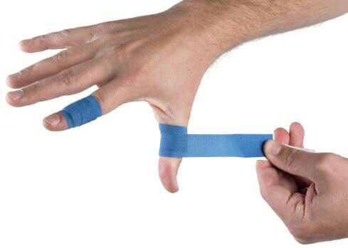 [70410524] DETECTAPLAST BLUE ELASTIC BANDAGES 18X2CM BOX OF 100 PCES