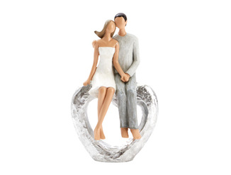 [61700495] LOVING COUPLE SITTING ON SILVER HEART H22CM